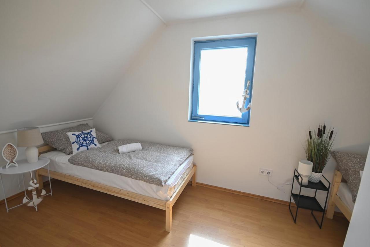 Villa Popeye Jakuzzis Nyaralohaz Bekesszentandras Exterior foto